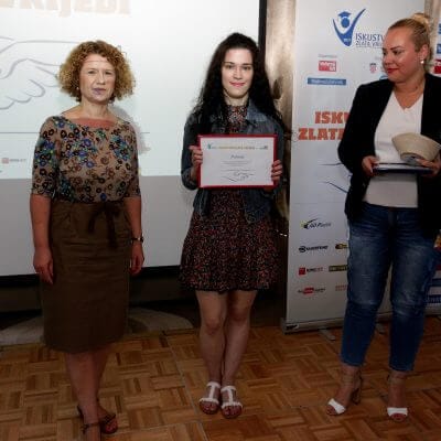 Опыт золота стоит